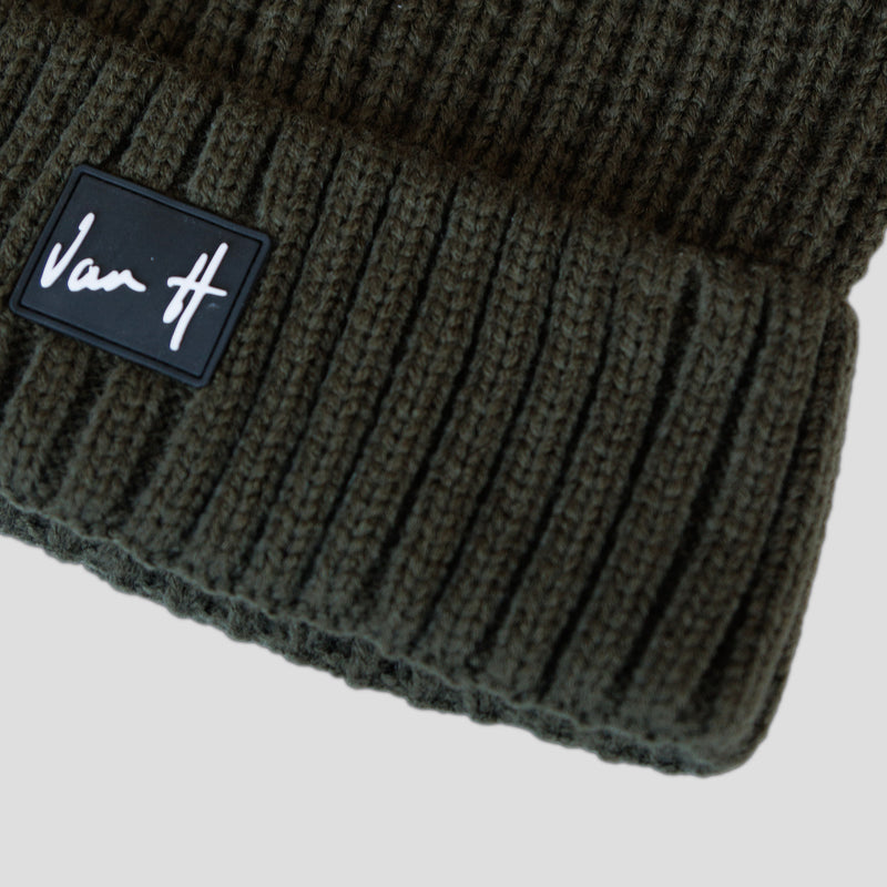 VanH Knitted Beanie