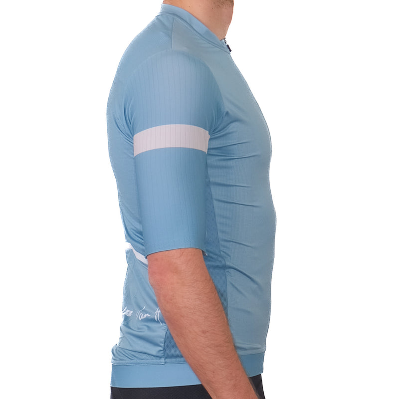 Light blue short sleeve cycling jersey Dark Green Short sleeve cycling jersey Van HOff white Short sleeve cycling jersey Van H, Dark green zipless cycling jerseyLong sleeve light blue cycling jersey women. UV Protective cycling jersey. light cycling jersey, retro, Cycling jersey, cycling top, summer cycling jersey, mens cycling jersey, womens cycling jersey, cycling, south Africa, van h, premium cycling wear. 